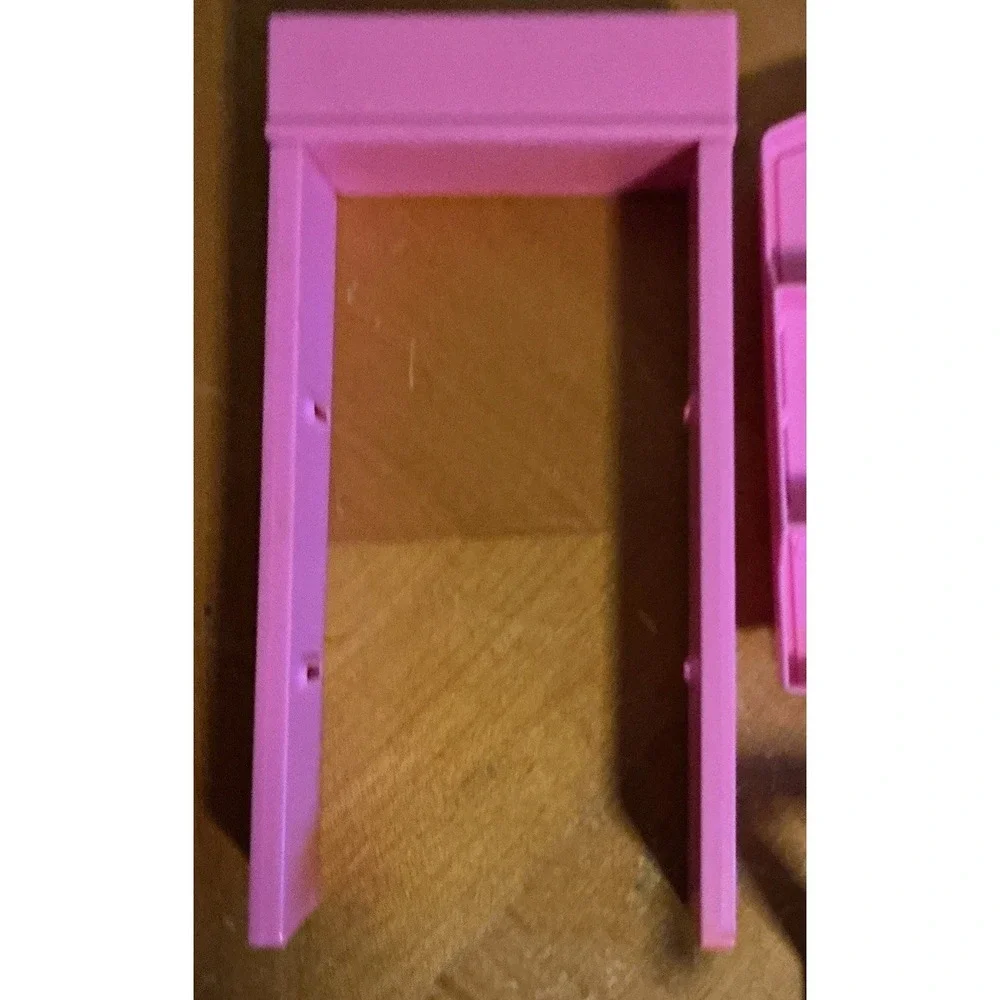 Barbie doll post